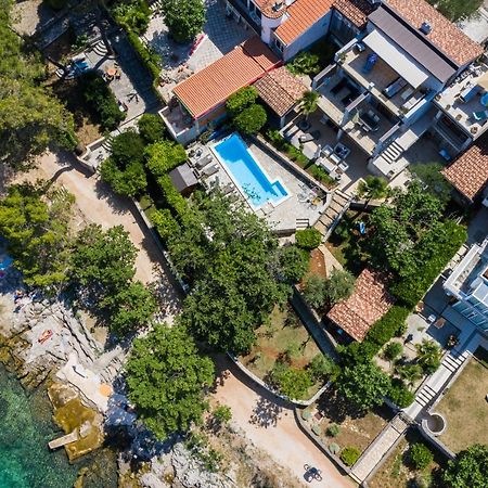 Apartments Ana Malinska Zewnętrze zdjęcie