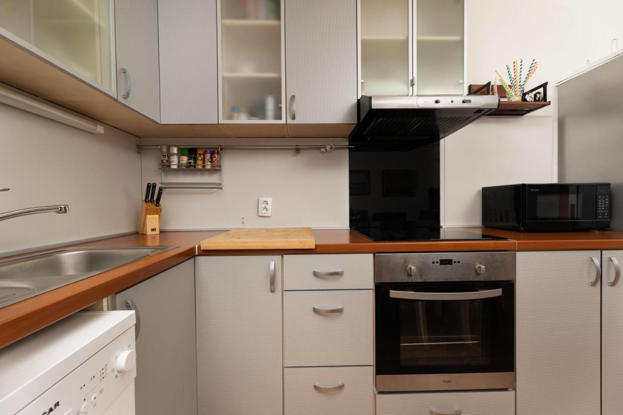 Apartments Ana Malinska Zewnętrze zdjęcie