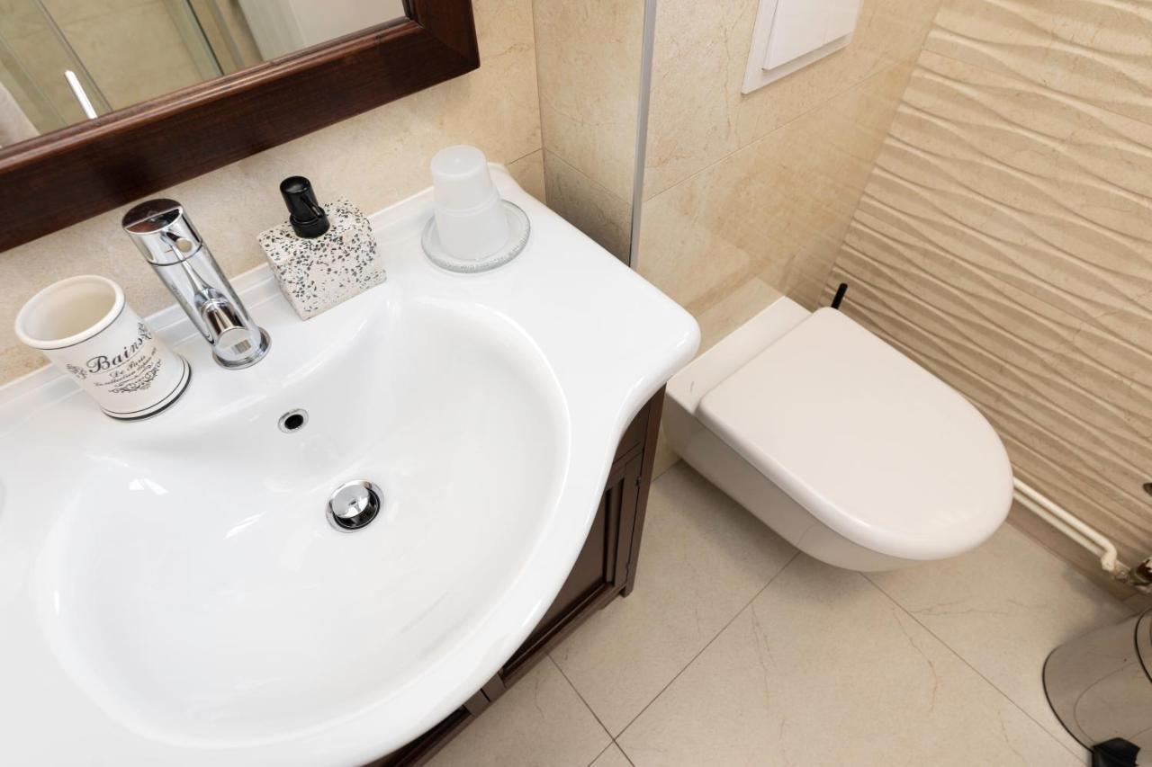 Apartments Ana Malinska Zewnętrze zdjęcie