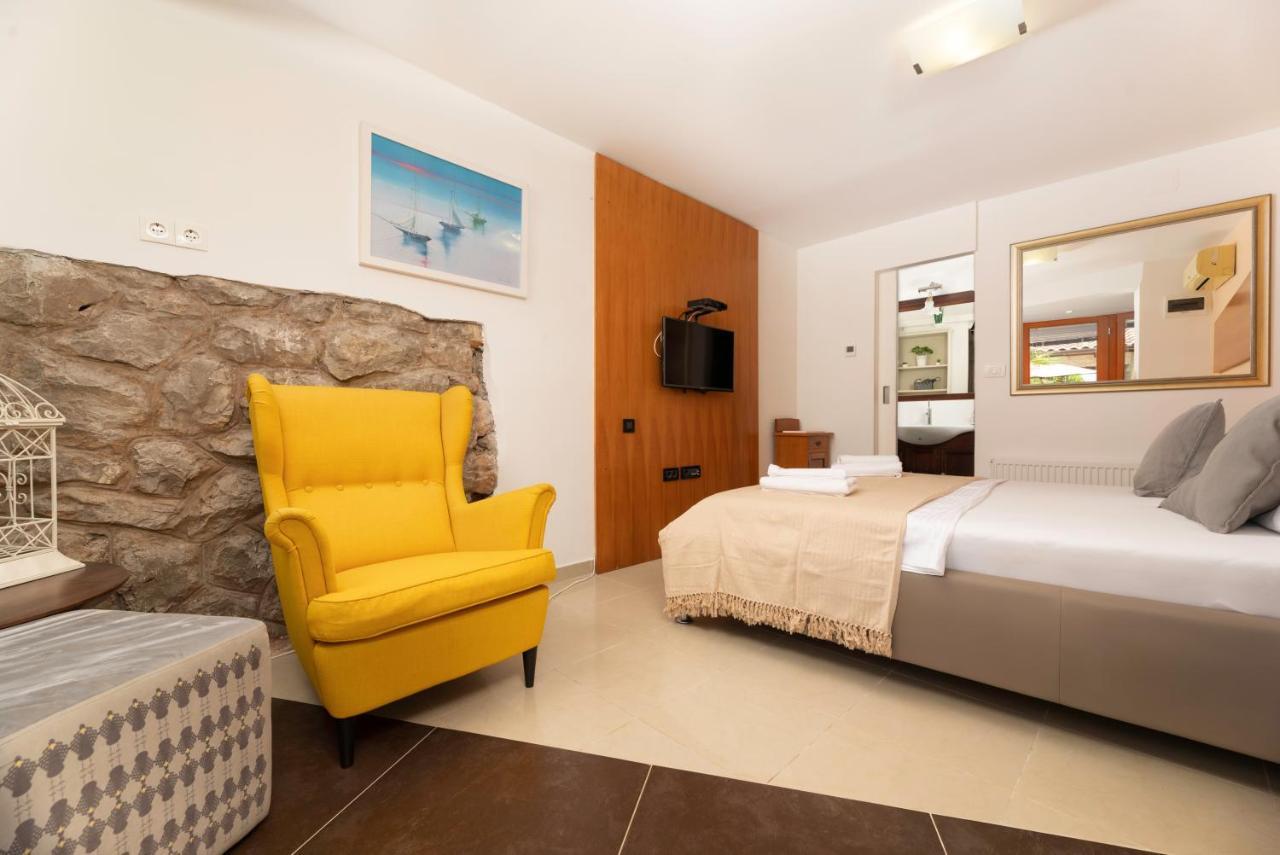 Apartments Ana Malinska Zewnętrze zdjęcie
