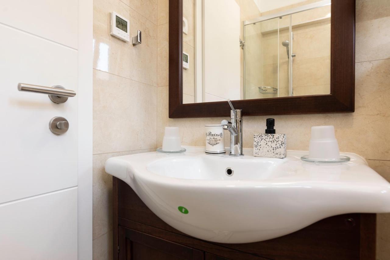 Apartments Ana Malinska Zewnętrze zdjęcie