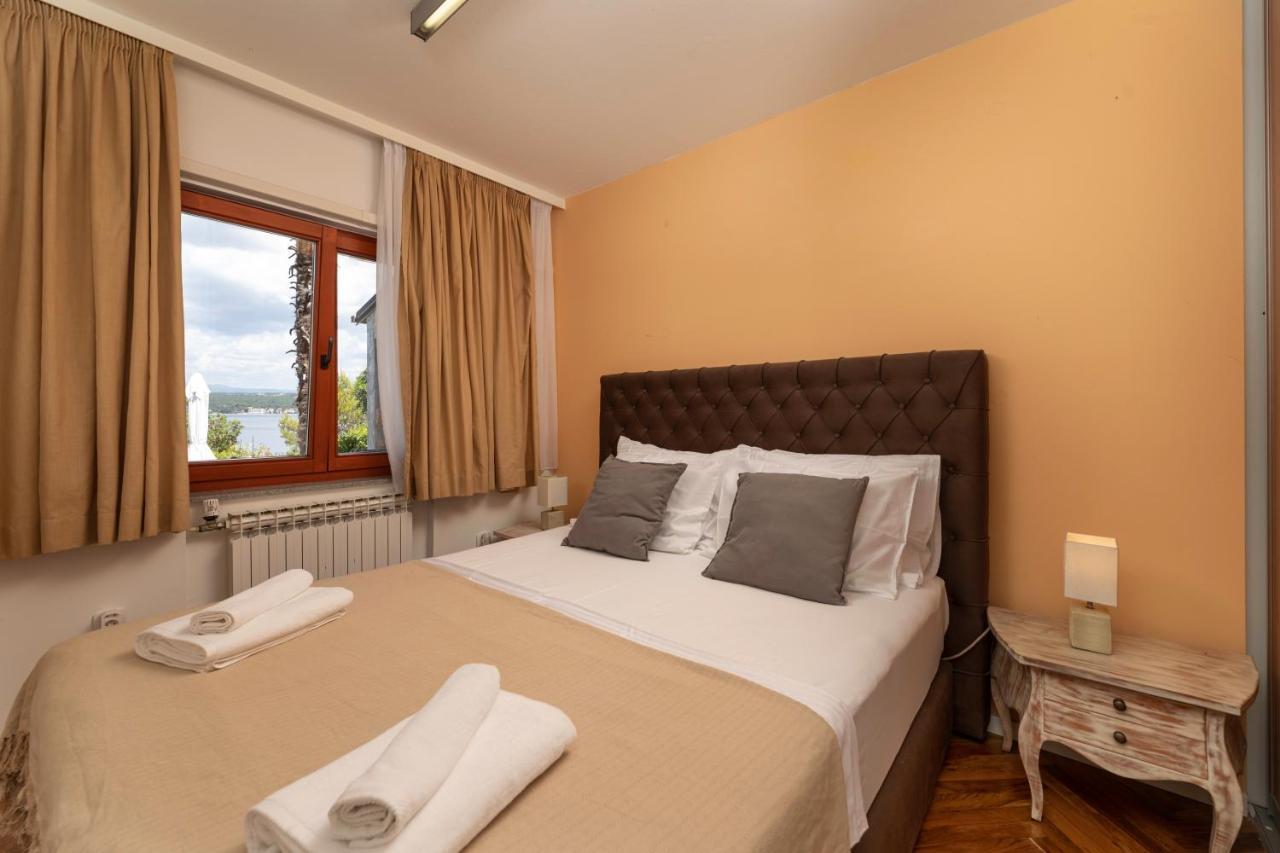 Apartments Ana Malinska Zewnętrze zdjęcie