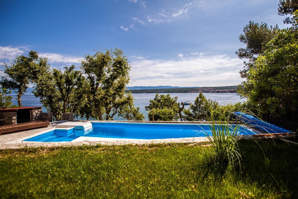 Apartments Ana Malinska Zewnętrze zdjęcie